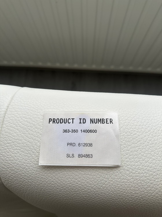 Image 1 of Leolux Boavista designer sofa - cream leather