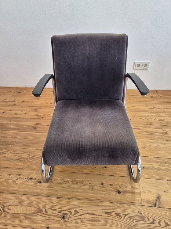 Image 1 of 2 x Gispen S411