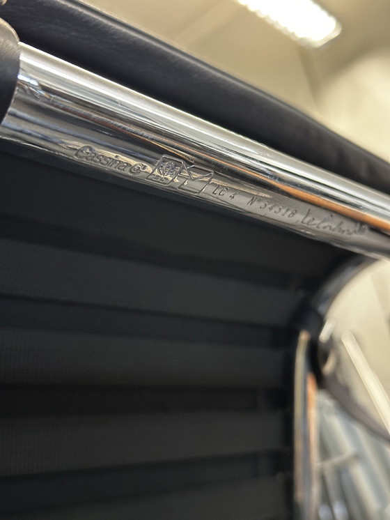 Image 1 of Cassina Le Corbusier LC4 Chaise longue in pelle nera