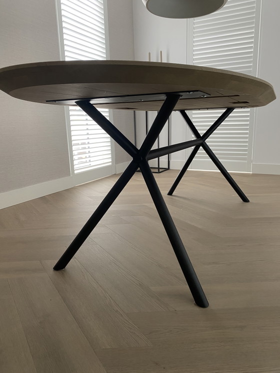 Image 1 of Oval dining table brushed oak with a 10 mm bevel