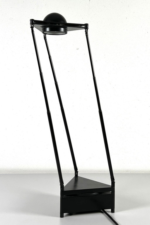 Kandido von F.A. Porsche-Tischlampe