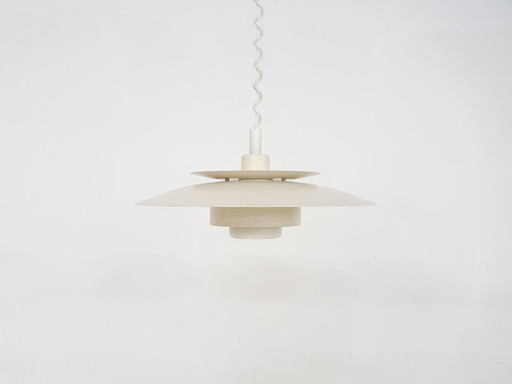 Simon P. Henningsen para Lyskaer Belysning, lámpara de pie, modelo 4815