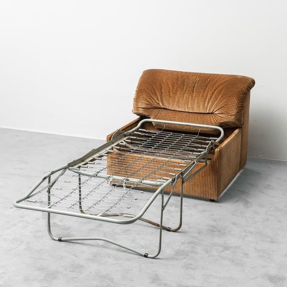 Image 1 of POLTRONA LETTO IN TESSUTO DOIMO SALOTTI ANNI ’70 VINTAGE MODERNARIATO