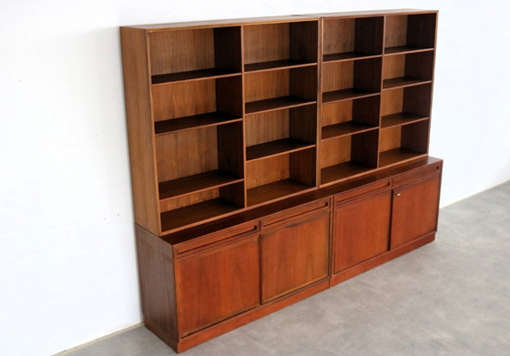 Image 1 of Bibliothèque double suédoise vintage