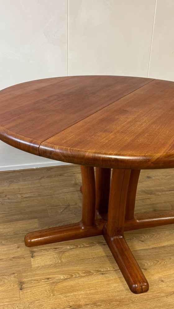 Image 1 of Teak XXL Dining Table, Extendable from Round to Oval, Dyrlund