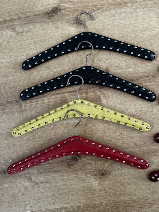 8 Retro Vintage Kledinghangers Kleerhangers