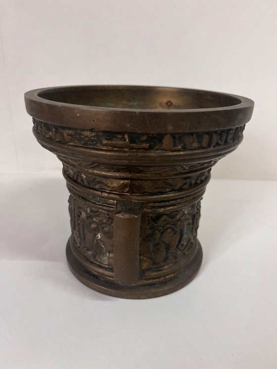 Image 1 of Mortaio e pestello in bronzo d'epoca da 4,5 kg