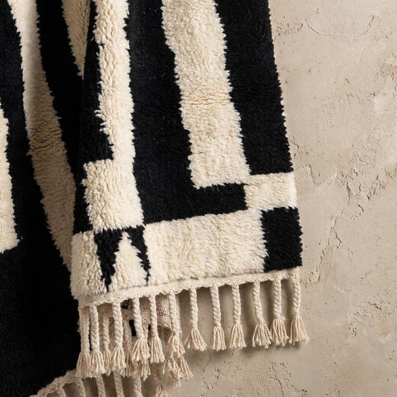 Traditional Handcrafted Rug 250/150cm – Rugs & carpets, Wool (photo 3 of 5)