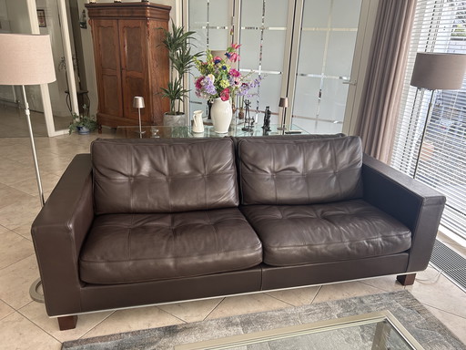 Magnifique canapé 2 places et demie marron foncé de Roche Bobois