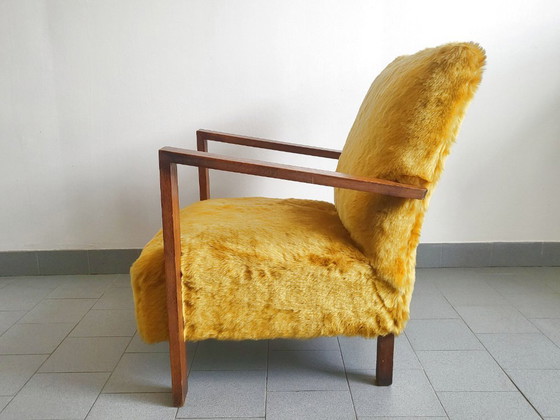 Image 1 of Vintage fauteuil uit de jaren 40, eikenhout en okerkleurig synthetisch bont, DLG Jean Royère, jaren 40