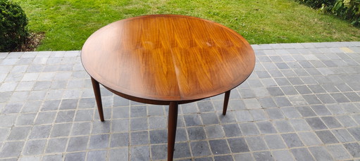 Vintage Extendable Dining Table – eettafels, Wood (photo 2 of 5)