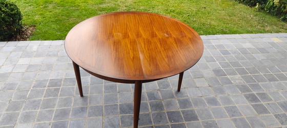 Vintage Extendable Dining Table – Wood (photo 2 of 5)