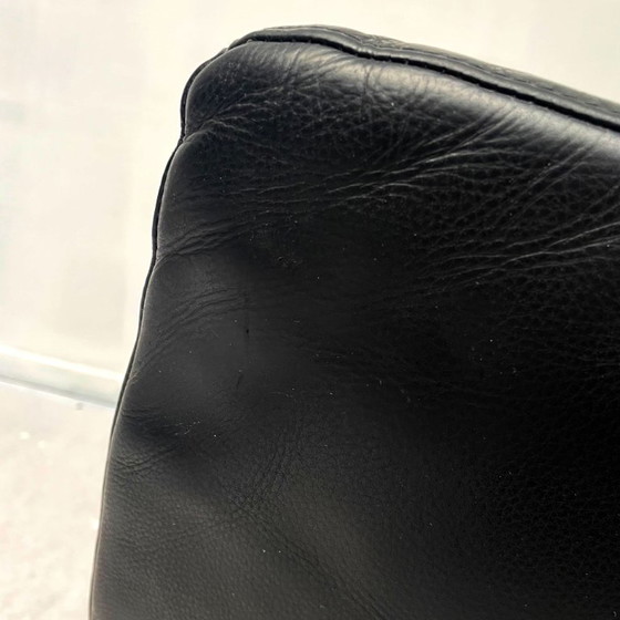 Poltrona girevole Maua in pelle nera, modello Design On Stock – Sedie girevoli, Metal, Leather (photo 16 of 16)