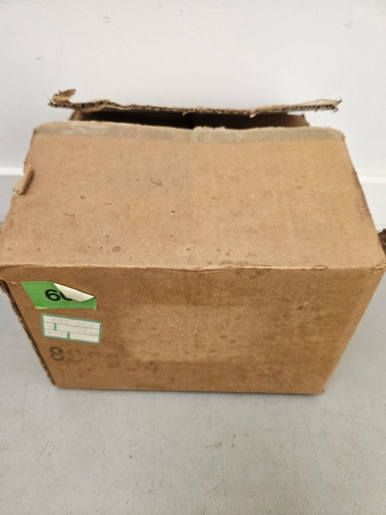 Vintage Herda Space Age Wall light in original box – Plastic, Metal (photo 12 of 13)