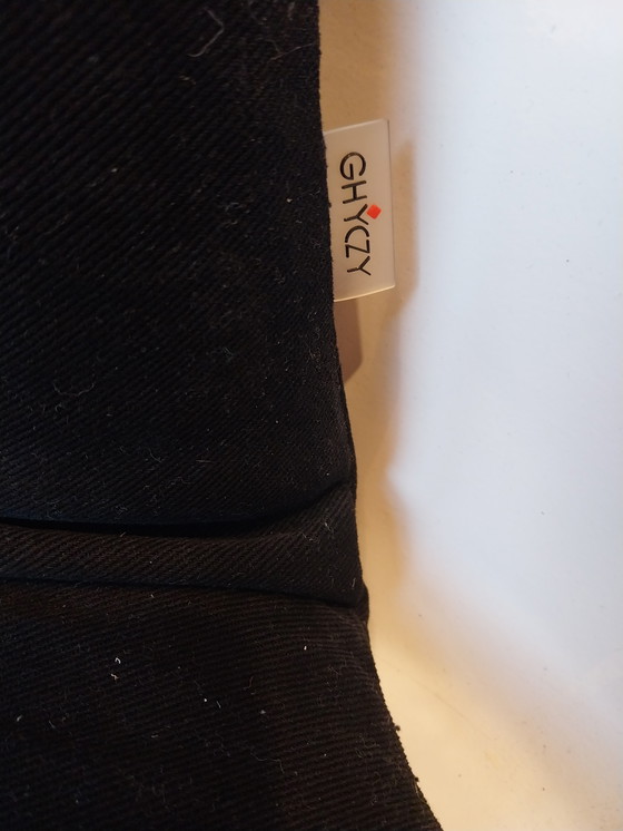 Image 1 of 1 x Peter Ghyczy egg chair. Latere versie 