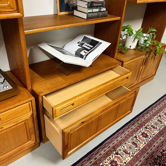 Image 1 of Meuble mural vintage •Dyrlund•