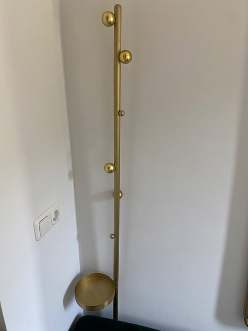Banc d'entrée avec porte-manteau