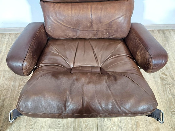 Image 1 of Poltrona con poggiapiedi, Westnofa, "Poltrona con poggiapiedi", progettata da