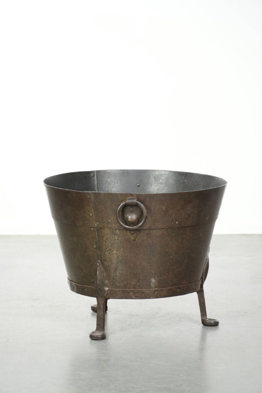 Unieke En Bijzondere Antieke Koperen Ketel/Bak Voor Haardhout