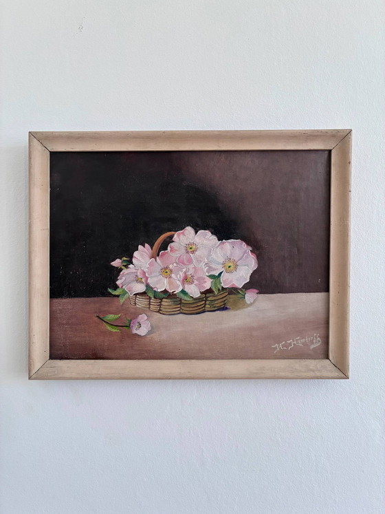 Image 1 of Vintage original flower oil painting, floral still life art