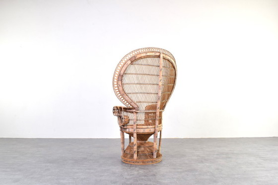 Image 1 of Fauteuil Emmanuelle en osier à motif paon, style Mid-Century, de Kok Maison, années 1970