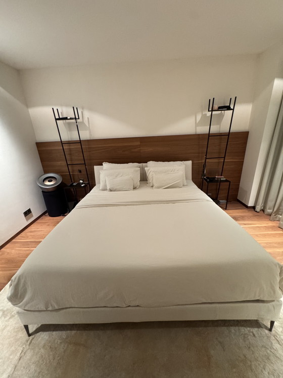 Image 1 of B&B Italia Maxalto Selene Bett 180 x 200