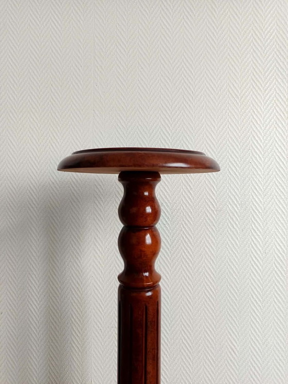 Sellette colonne en bois teinté mouluré – Objets déco (photo 5 of 6)