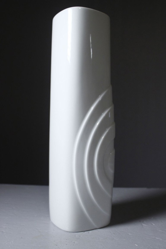 Large vintage porcelain vase Space Age Op Art design Germany 1970s (photo 5 of 7)