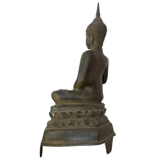 Gran estatua de Buda sentado en bronce – Tailandia, ca. 1500–1650 (Lote 161) – Esculturas, Bronze, Gold (photo 6 of 24)