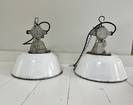 2 Vintage Industrial Lamps – plafondlampen, Cast Iron, Other