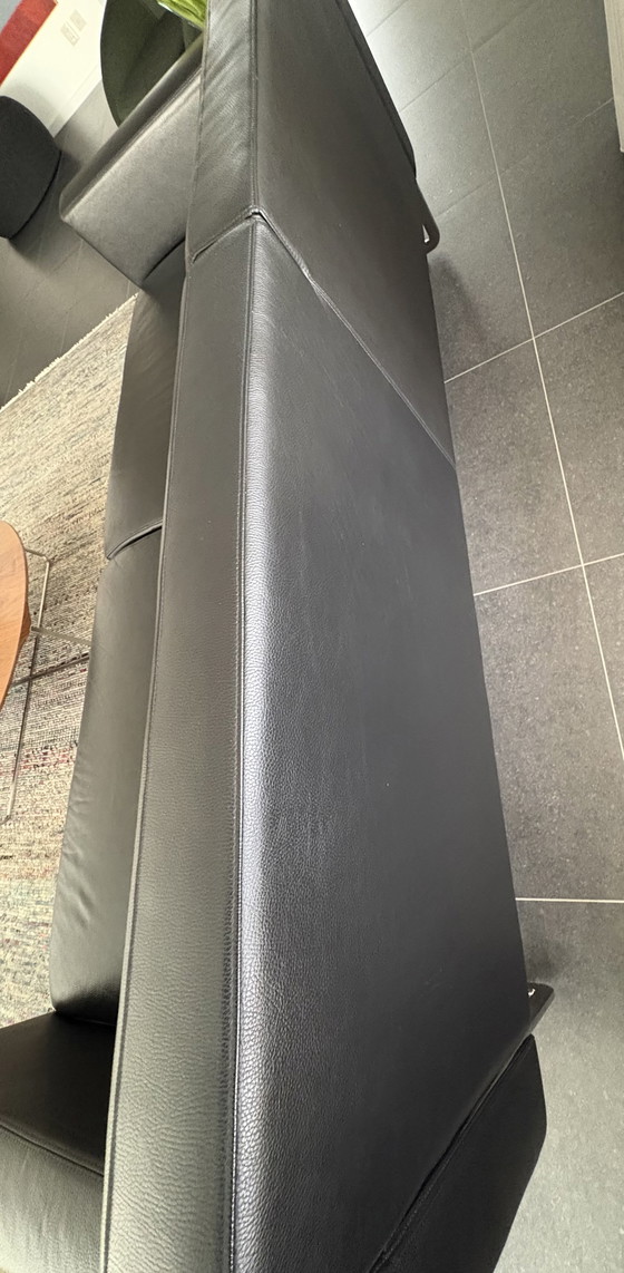 Image 1 of Artifort Mare, 2.5-seater sofa in black leather.