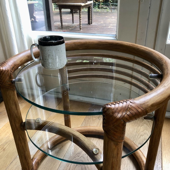 Image 1 of Rotan tafel 