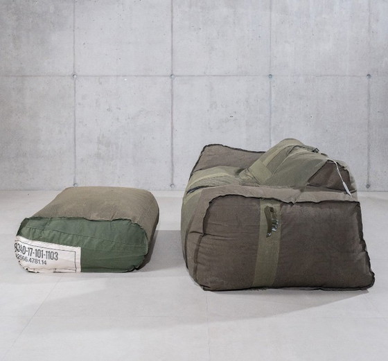 Image 1 of Divano a sacco da esterno a 2 posti + pouf