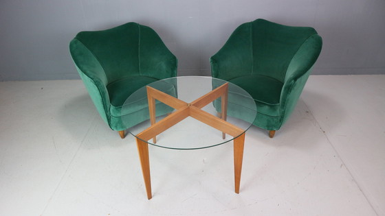 Image 1 of Pair of velvet armchairs in the style of Gio Ponti, Italy 1940s