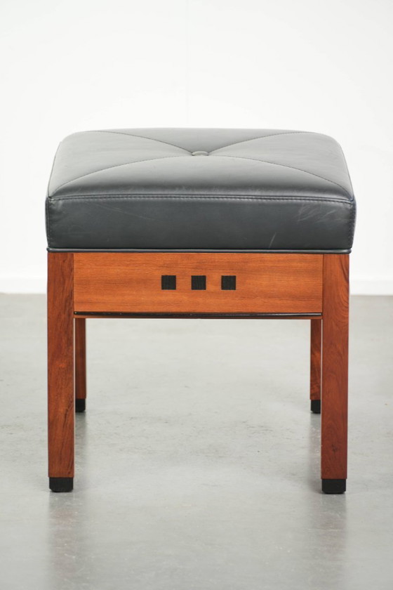 Black cowhide leather designer ottoman by Schuitema in Art Deco style from the Decoforma series (photo 5 of 8)