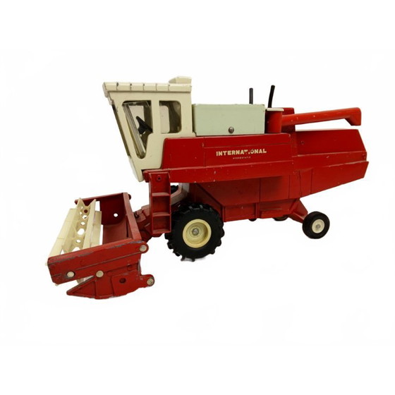 Image 1 of Moissonneuse-batteuse Ertl International Harvester 915 vintage – Échelle 1:16 – Années 1970