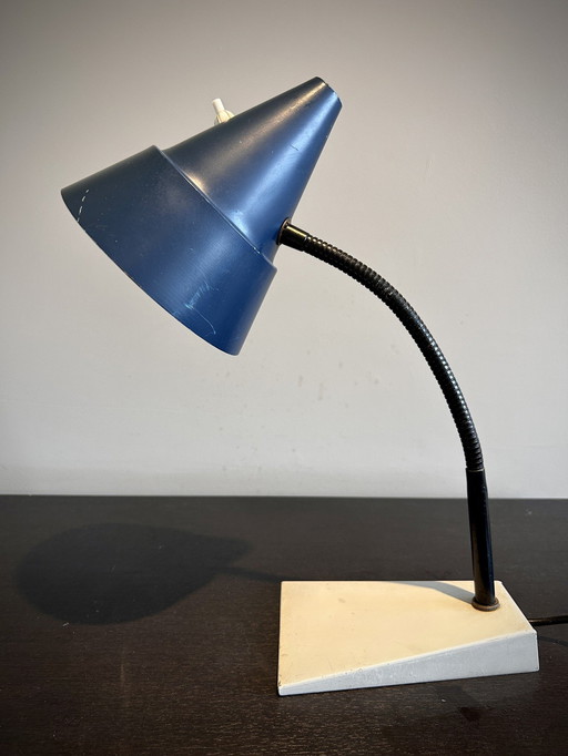 Marineblauwe kniklamp