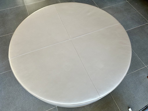 Pouf de table basse ottoman en cuir taupe – hockers en poefs, Wood, Leather (photo 2 of 11)