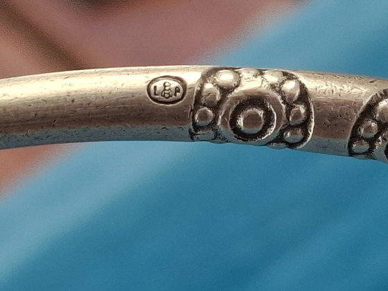 Image 1 of Sterling zilveren torque ketting, 54 cm halsomtrek - uniek stuk, omkeerbaar + houten doos