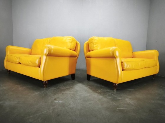 Par de sofás de piel Poltrona Frau George, Italia, 1992 – Sofás de 2 plazas, Leather (photo 5 of 21)