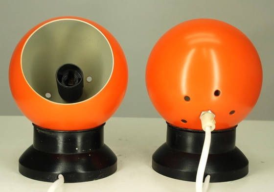 Image 1 of Lámparas de pared con imán de bola, Dinamarca, década de 1960. Juego de 2 piezas.