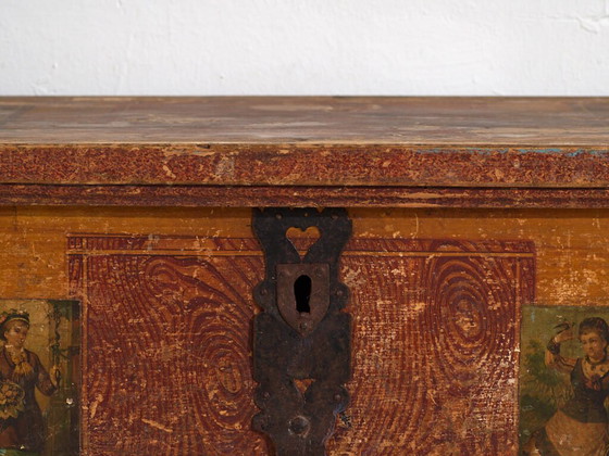 Baule nuziale antico d'arte popolare (c.1820) #103 – Armadi contenitori (photo 40 of 40)