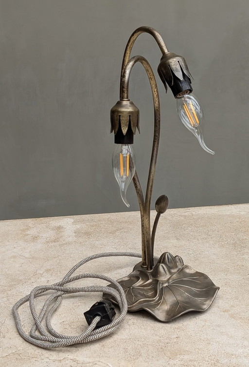 Art Nouveau table lamp