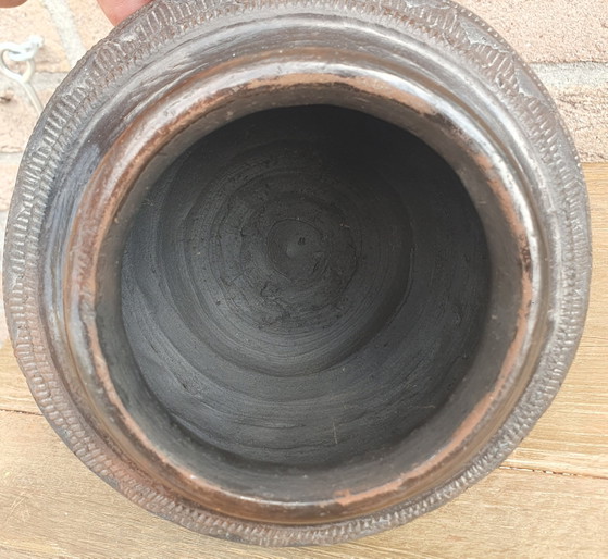 Beautiful and 100% Original African Clay Pot (Ukhamba Beer Pot) from South Africa. – Vases, Ceramic (photo 3 of 11)