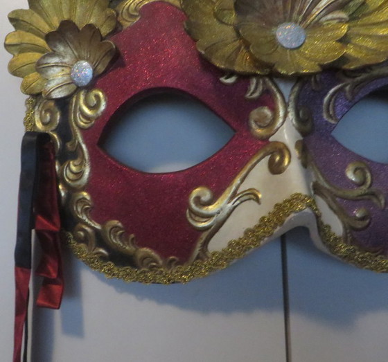 Image 1 of Maschera da parete di Designstudio della collezione Katherine - 63 cm