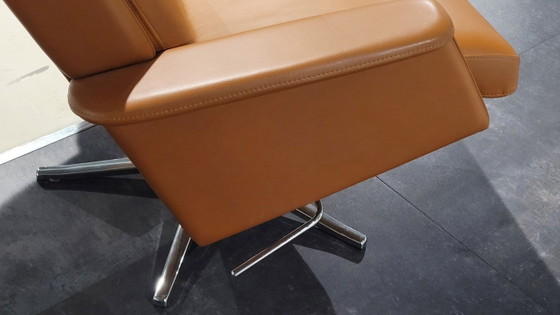 Fauteuil Odense + Poef – Berg Furniture, Sessel (photo 6 of 9)