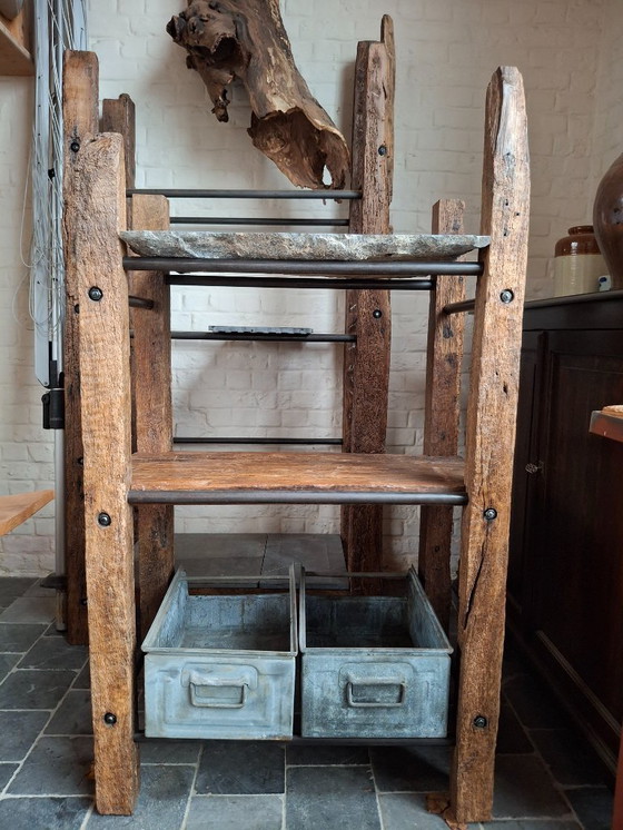 Image 1 of Robuust rek industriële stijl