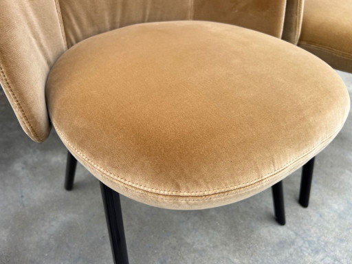 7x Vitra Mikado chairs