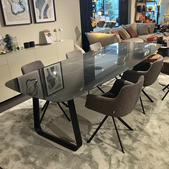 Image 1 of Joli Curve Faux Elyps eettafel - 300x110