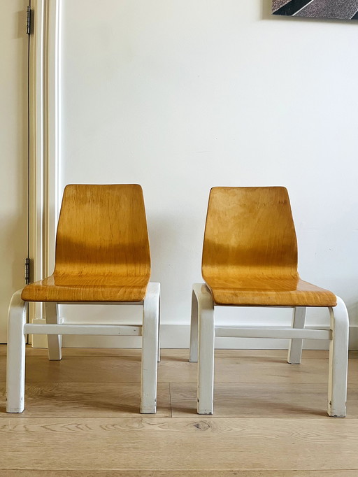 Children's table with two chairs